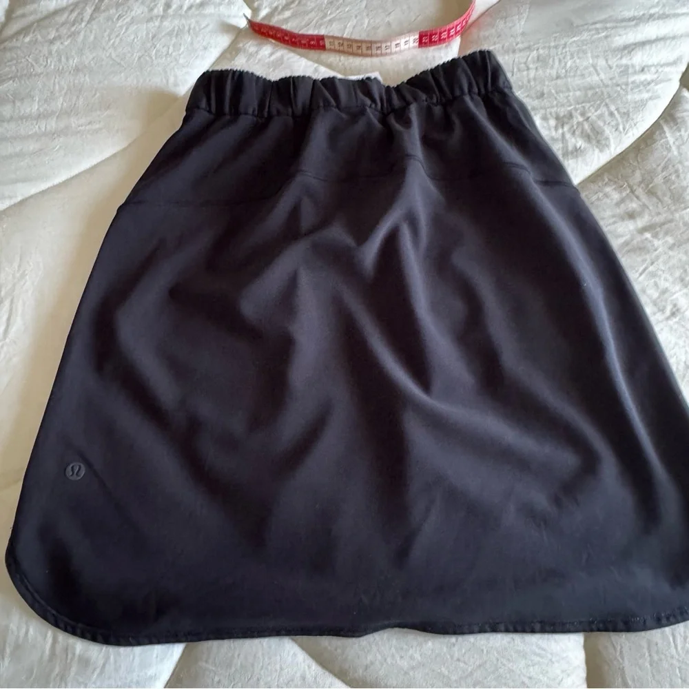 Lululemon Black Women's Skirt